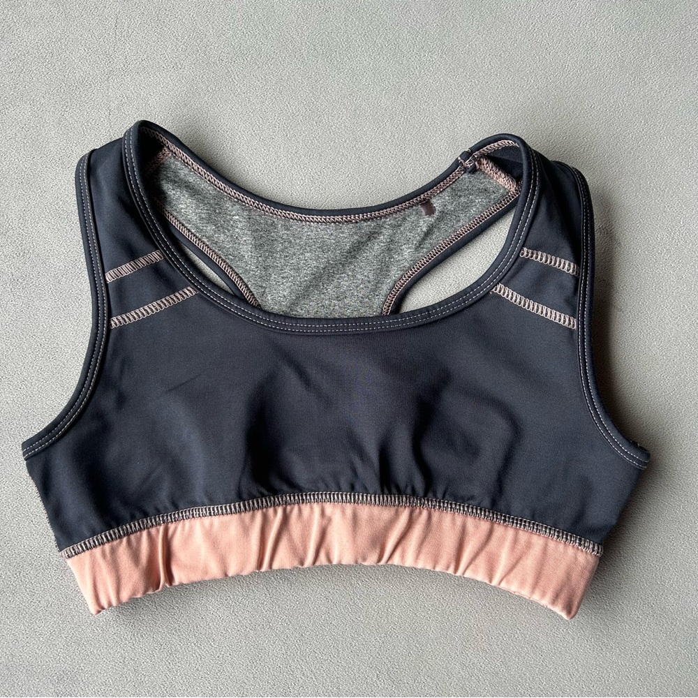 Actif Performance ~ Sports Bra ~ Girls Size Medium 10-12